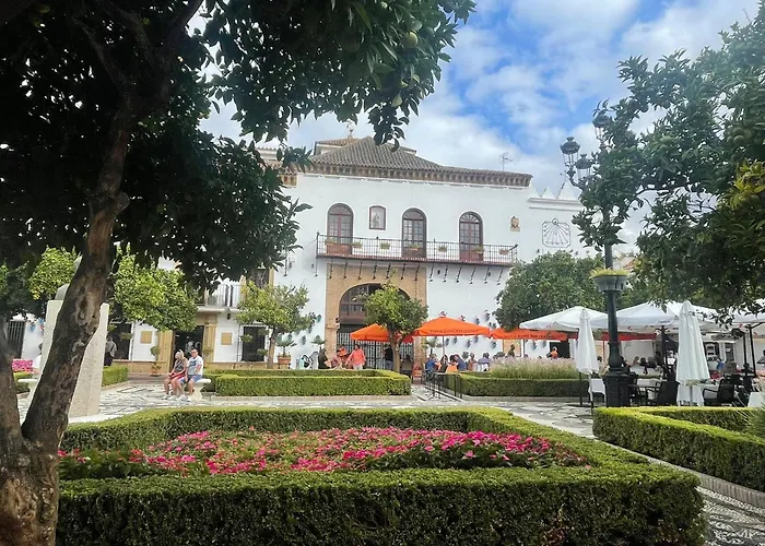 בית נופש Tropical Old Town מארבלה