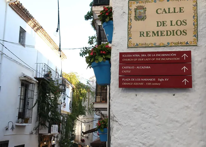 בית נופש Tropical Old Town מארבלה