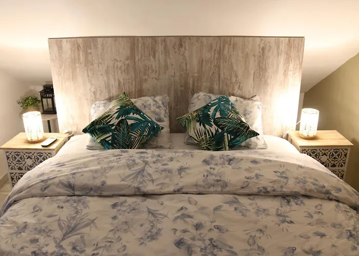 Tropical Old Town * מארבלה