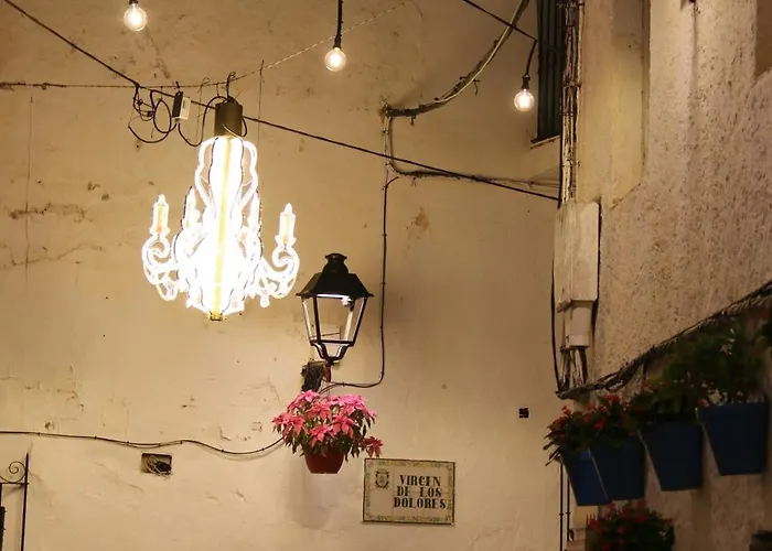 Tropical Old Town *